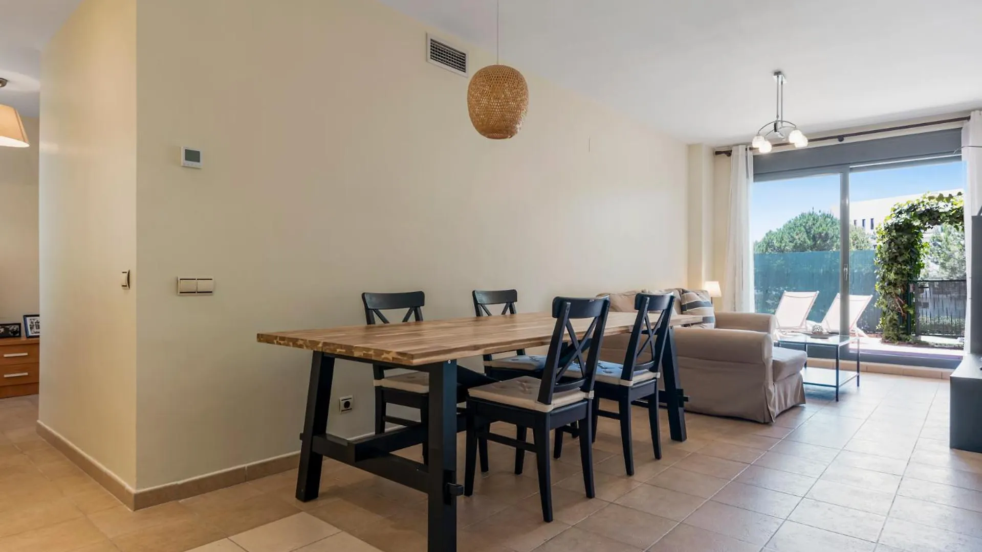 Alamar Poolfront Garden Apartment By Costarentals - Ref 46 라칼라데미야스